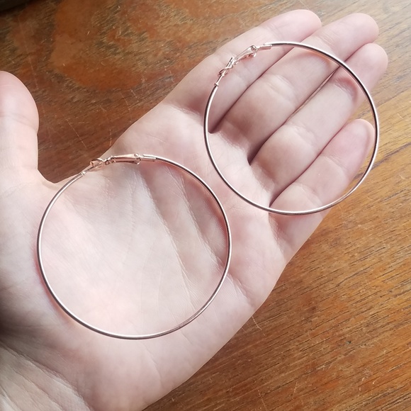 NWOT Large 60mm Rose Gold Hoops - Picture 3 of 3